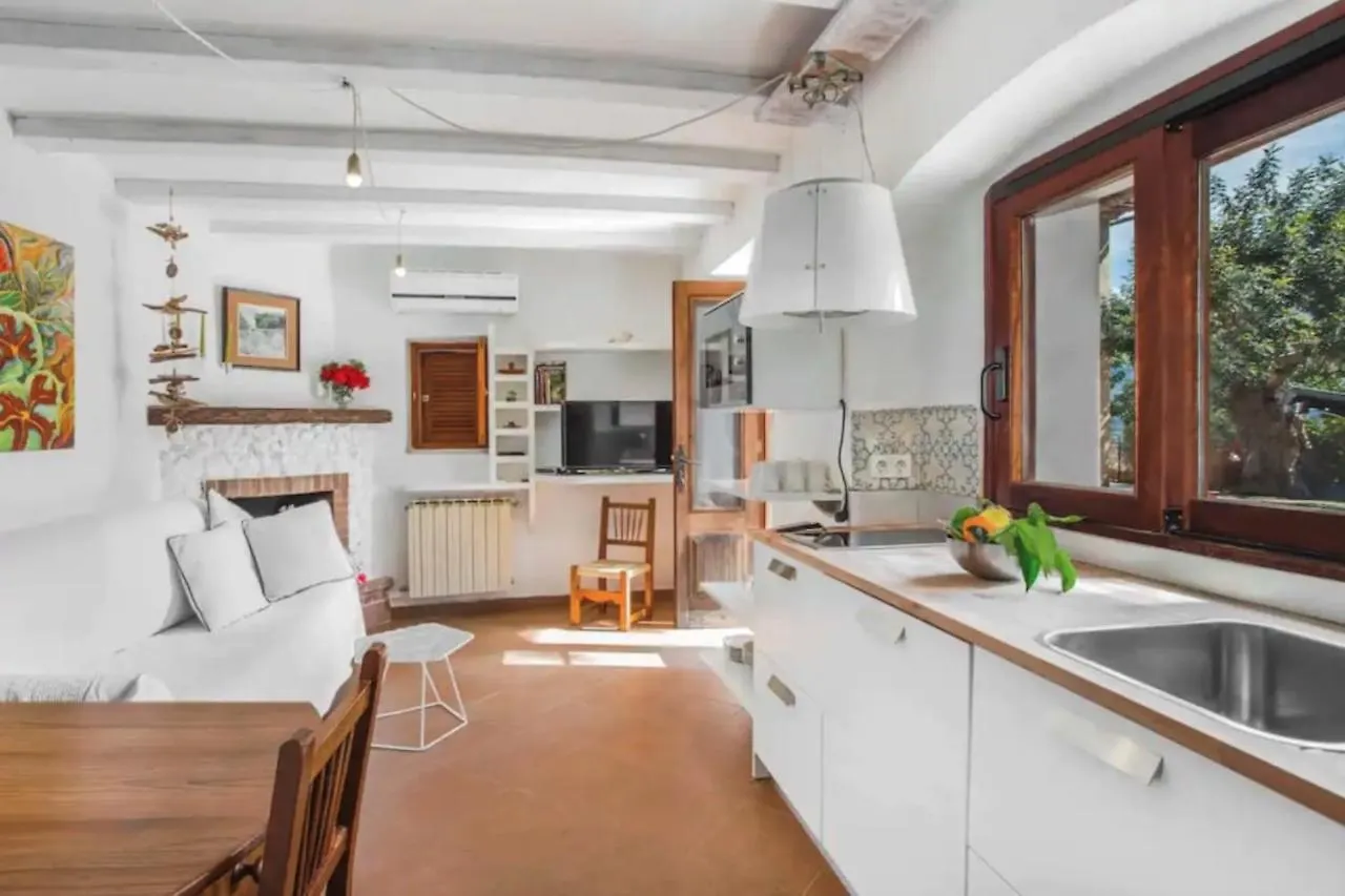 Can Gari Soller